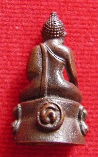 พระพุทธสิหิงค์ (ในหลวงทรงเททอง) ปี 17 ออกที่วัดลาดบัวขาวกริ่งองค์นี้ ปลุกเศกวัดพระมหาธาตุ ปี17