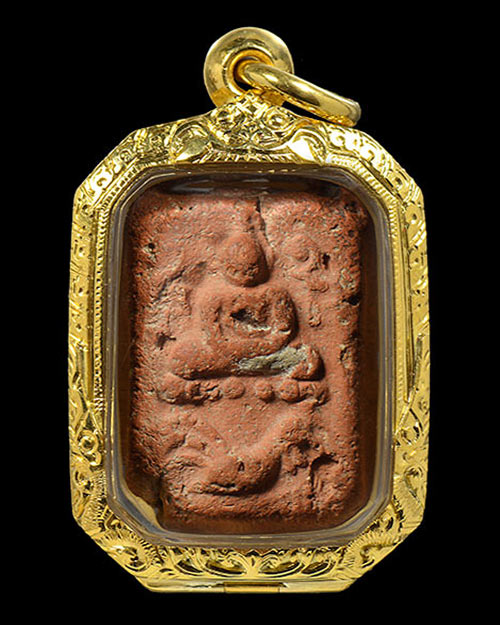 พระขี่ไก่ หางสามเส้น หลวงพ่อปาน วัดบางนมโค จ.อยุธยา 2460 สภาพสวยมาก ผงล้นล้น+ตลับทองคำ9.71กรัม+บัตร