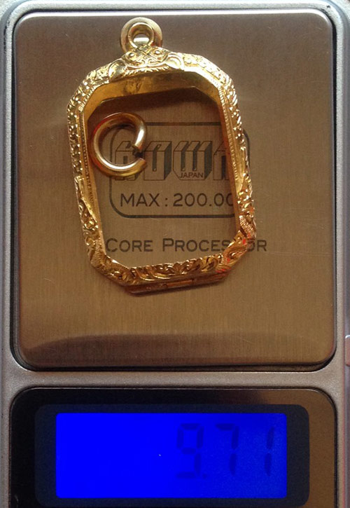 พระขี่ไก่ หางสามเส้น หลวงพ่อปาน วัดบางนมโค จ.อยุธยา 2460 สภาพสวยมาก ผงล้นล้น+ตลับทองคำ9.71กรัม+บัตร