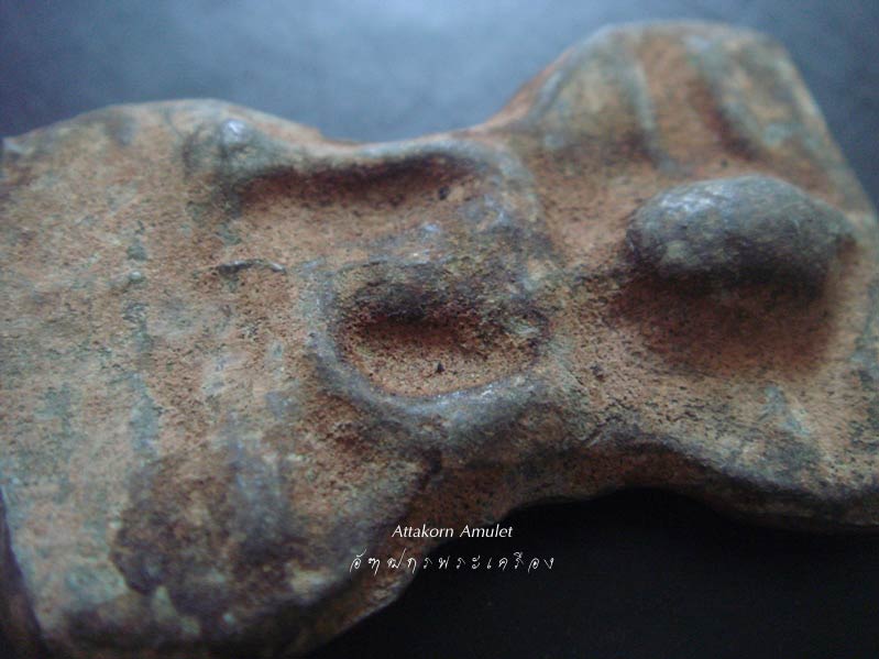 พระมเหศวร กรุวัดสว่างอารมณ์ จ.สุพรรณบุรี เนื้อชิน พิมพ์ใหญ่....สภาพสวยๆ