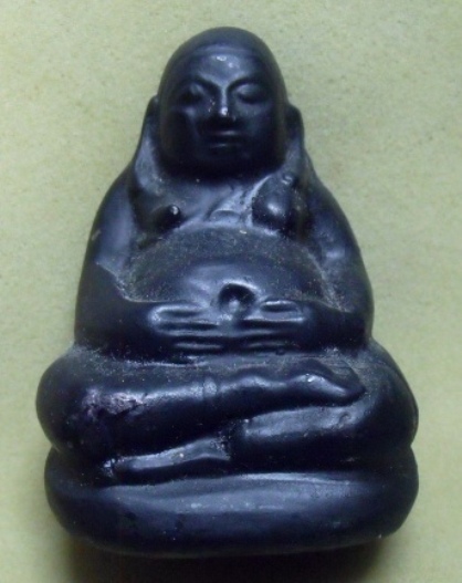 **วัดใจ**พระบูชาพระสังกัจจายน์ เนื้อผงลงสี มีกริ่ง ขนาด 2.5*3.5 นิ้ว**สวยๆ เชิญชมครับ