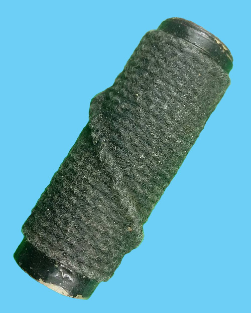 ตะกรุดใบลาน ถักเชือกชุบรัก ปี๒๕๔๘ หลวงพ่อตัด วัดชายนา จ.เพชรบุรี