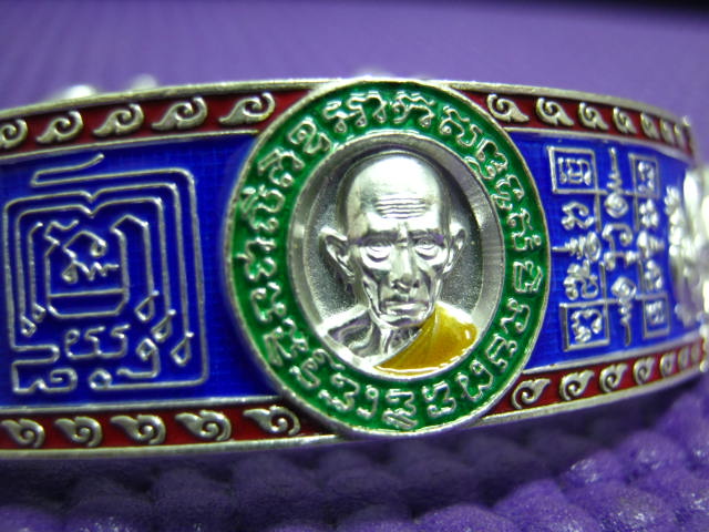 รวยสมใจนึก หนัก4บาท เนื้อเงินลงยาสีวันเกิดหลวงพ่อ หลวงพ่อรวย วัดตะโก อยุธยา