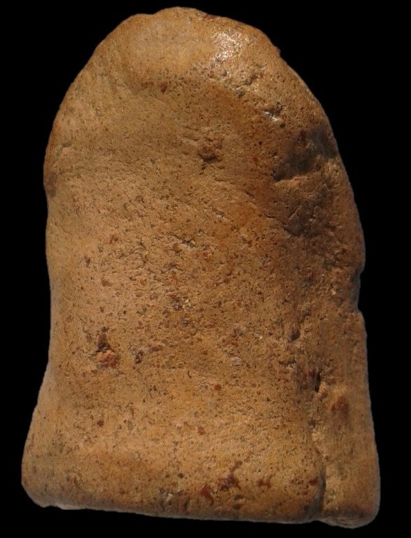 พระคงลำพูน ฟอร์มล่ำสวยน่ารักโพธิ์เด้งองค์ล่ำไม่มีรานใดๆ พระดีปีลึกหายากแล้วครับสภาพนี้