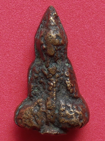 พระยอดธงหลวงพ่อเฟื่อง วัดอมรญาติสมาคม จ.ราชบุรี รุ่น๓