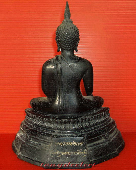 พระพุทธรูปบูชาประทานพร หลวงพ่อแพ วัดพิกุลทอง จ.สิงห์บุรี หน้าตัก 5 นิ้วค่ะ