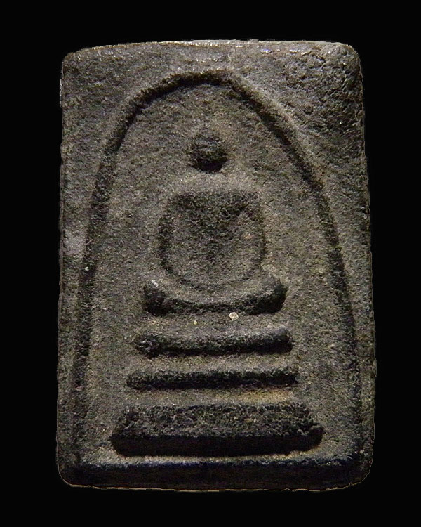 พระสมเด็จเนื้อผงใบลานหลังยันต์น้ำเต้า เจ้าคุณนรฯ ออกวัดศีลขันธารา จ.อ่างทอง ปี ๒๕๑๓ เป็นพระที่ค่อนข้