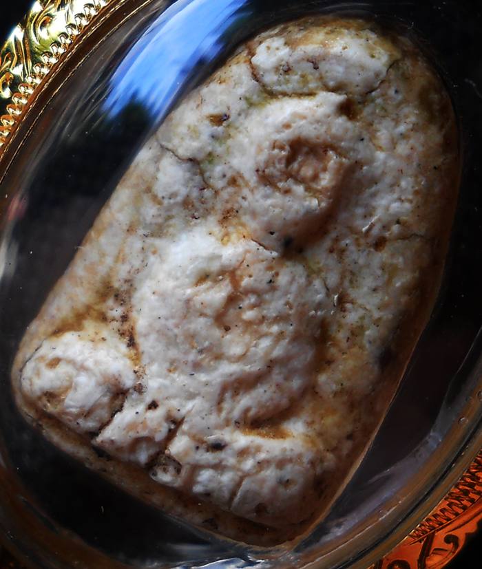 พระวัดพลับ พิมพ์พุงป่องเล็ก เนื้อจัดมั๊กๆเหมือนสมเด็จ  เลี่ยมทองพร้อมใช้ครับ 