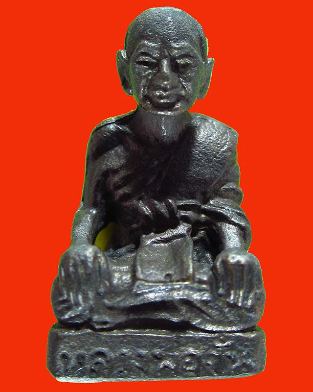 รูปหล่อหลวงปู่จั่นวัดบางสงบ ต.บางนาอ.มหาราช จ.อยุธยา