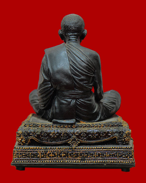 พระบูชา5นิ้ว หลวงพ่อคูญ วัดบ้านไร่ จ.นครราชสีมา รุ่นอมตะวาจารุ่นแรกและรุ่นเดียวที่มีเสียงหลวงพ่อ