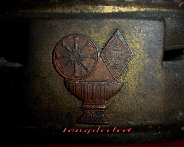 พระพุทธชินราชบูชา สำนักพุทธรัตนประทีป เนื้อทองผสม ตามุก หล่อดินไทย สวยมากค่ะ