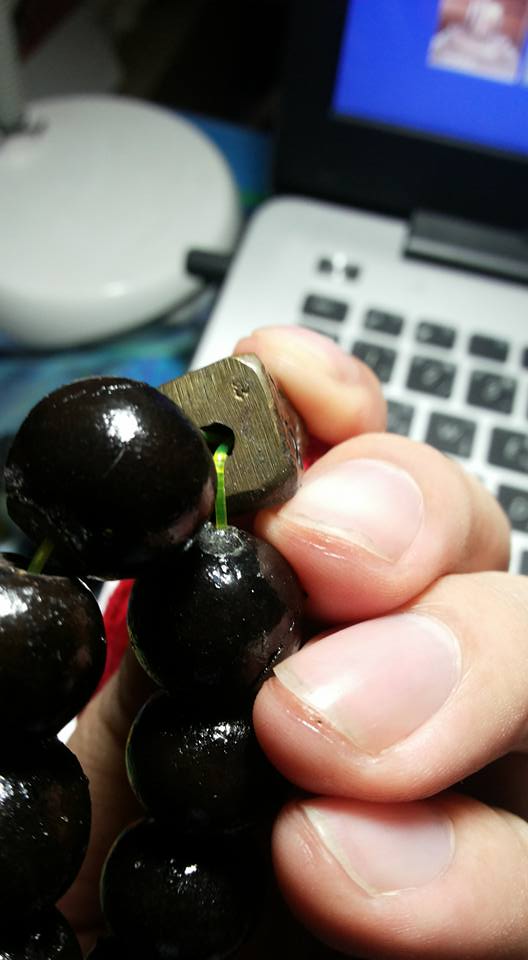 ประคำเหล็กน้ำพี้ หลวงปู่หมุน หัวประคำทำจากนวโลหะ หายากแล้วครับ( เคาะเดียววัดใจครับ)