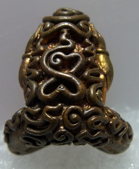 พระปิดตาอุตโม เนื้อทองแดงผสมชนวน พิมพ์กลาง no.653 พร้อมกล่อง