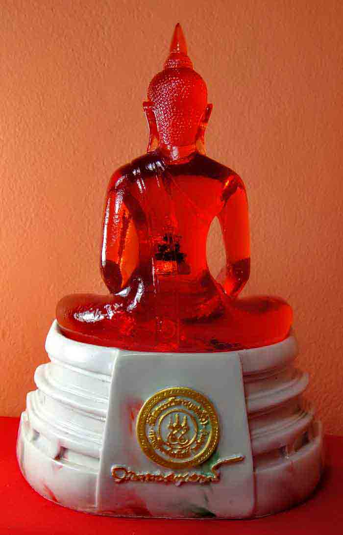 ***พระบูชาพระพุทธโสธร ขนาดหน้าตัก ๕ นิ้ว พระบูชาพระพุทธโสธร ขนาดหน้าตัก ๕ นิ้ว เนื้อเรซิ่นใสสีแดงพระ