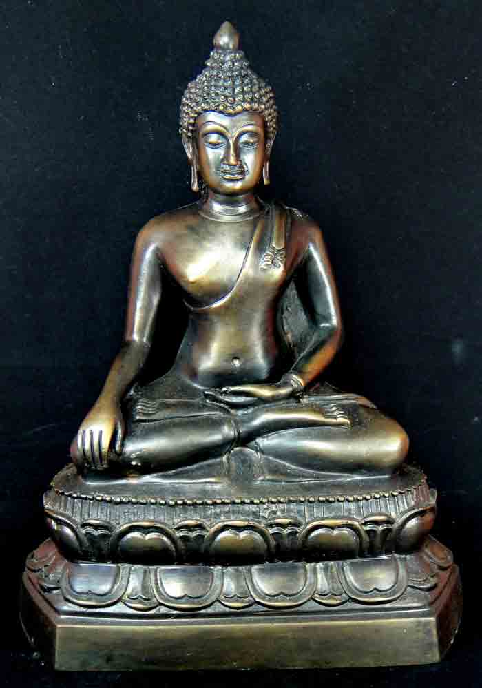 พระพุทธรูปบูชาศิลปะแบบสมัยเชียงแสน เนื้อทองเหลืองสีผิวขันลงหินงานพุทธศิลป์ใหม่ประณีตสวยงามมาก ขนาดหน