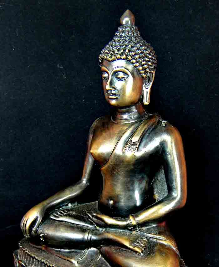 พระพุทธรูปบูชาศิลปะแบบสมัยเชียงแสน เนื้อทองเหลืองสีผิวขันลงหินงานพุทธศิลป์ใหม่ประณีตสวยงามมาก ขนาดหน