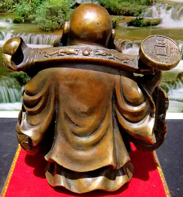 ***พระสังกัจจายน์ ประทับยืนหาบเงินหาบทอง เทพเจ้าแห่งโชคลาภ พระสังกัจจายน์ประทับยืน หาบเงินหาบทอง เทพ