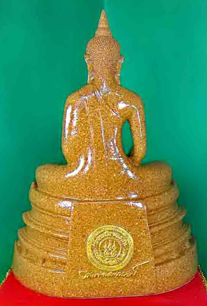 พระพุทธโสธร เนื้อกระเบื้องหลังคาโบส์ถ พุทธลักษณะสวยงามมาก ขนาดหน้าตัก 5 นิ้ว ความสูง 9.5 นิ้ว ฐานกว้