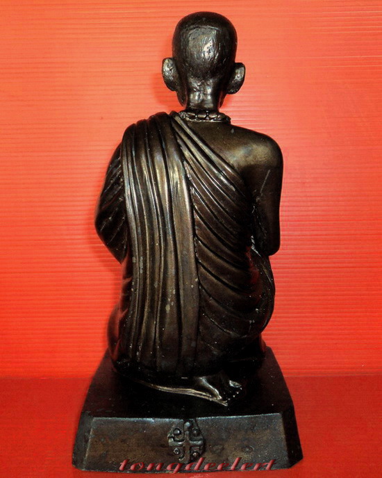 รูปหล่อบูชาหลวงพ่อโอภาสี อาศรมบางมด สวยมากค่ะ