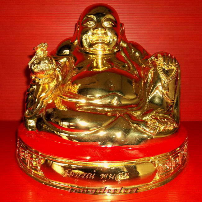 พระสังกัจจายน์บูชา สมบูรณ์ พูนสุข วัดพระปฐมเจดีย์ กะไหล่ทอง ขนาดใหญ่ สวยมากค่ะ