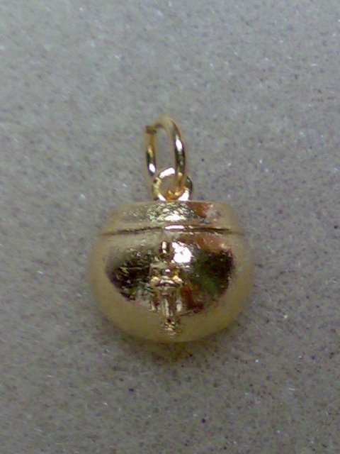 บาตรหลวงพ่อบ้านแหลม สวยเดิมๆครับ