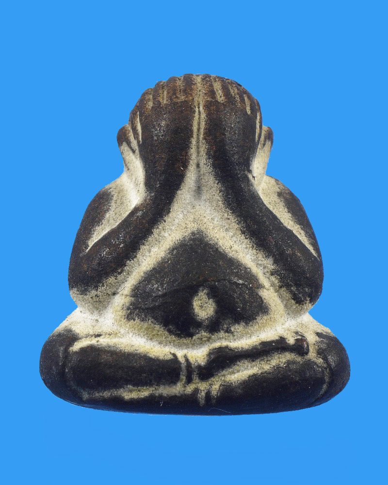 พระปิดตาชินบัญชรมงคลโสฬส พิมพ์ใหญ่ หลวงปู่บัว ถามโก เนื้อนวะ หมายเลข ๓๒๖๘(เคาะเดียว)