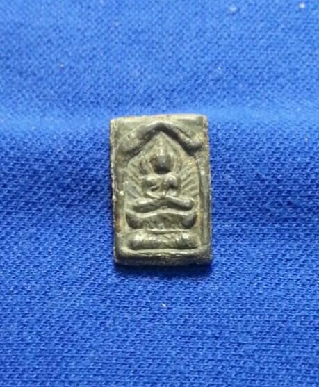 พระหลวงปู่ศุข พิมพ์โบราณ ตะกั่วนม 