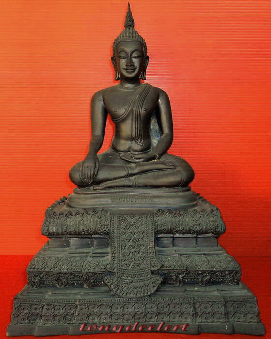 พระบูชาหลวงพ่อวัดไร่ขิง จ.นครปฐม หน้าตัก 5 นิ้ว สวยมากค่ะ