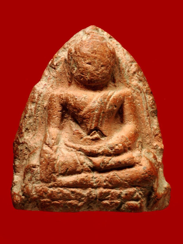 หลวงพ่อโตพิมพ์มารวิชัย กรุบางกระทิง จ.อยุธยา สวย ๆ ครับ