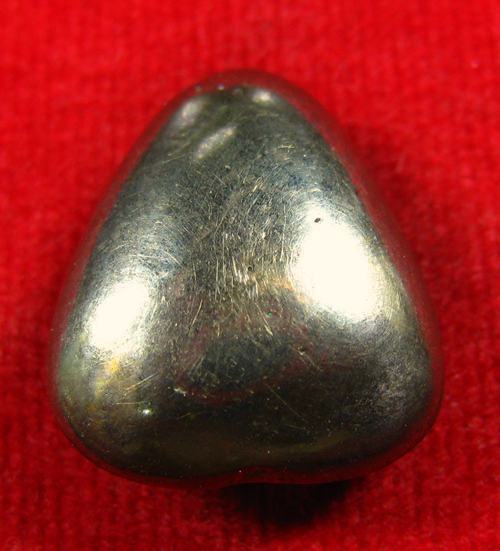 พระปิดตา เนื้อหามวลสารดี สวยไม่ทราบที่ครับ