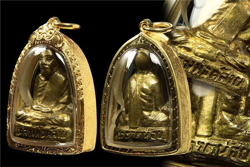 ปั้มเล็ก พ่อท่านคล้าย  วัดสวนขัน ปี05