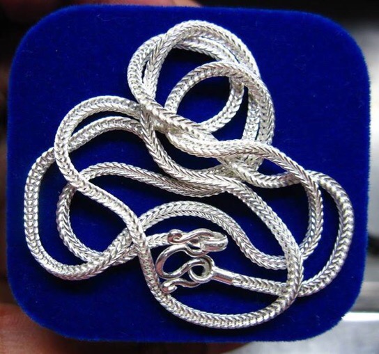 สร้อยเงินแท้ ลายสี่เสาเหลี่ยม (สวมหัวได้) ทำจาก #ตอกที่ห่วง92.5% ยาว 24 นิ้ว #หนักประมาณ 9 กรัม