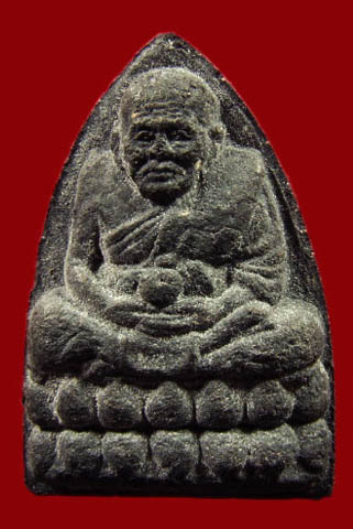 พระผงหลวงปู่ทวด หลังพระพิฆเนศวร์ ปางปฏิหาริย์ เนื้อดำ หลวงปู่หมุน วัดบ้านจาน สวยเดิมๆ