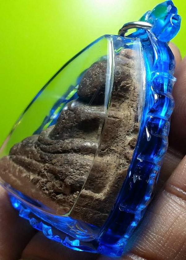 หลวงพ่อโต กรุบางกระทิง พิมพ์สมาธิยอดนิยม จ.พระนครศรีอยุธยา 