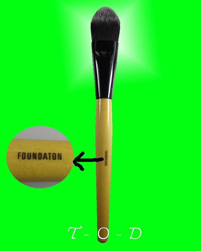 Bobbi Brown Foundation brush แปรงปัดรองพื้นของแท้