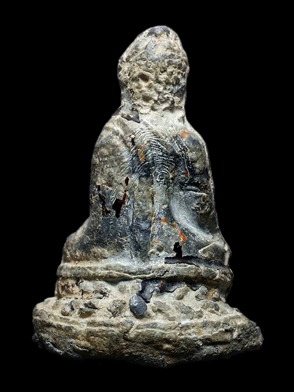 พระกรุเนื้อชินตะกั่วสนิมแดง ยุครัตนโกสินทร์ พิมพ์มารวิชัย รักทองเดิมในกรุ