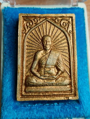 หลวงพ่อสาครเศียรเล็กทาทอง ตะกรุดทองคำ สวยๆ+บัตรรับรอง