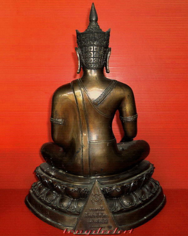 พระพุทธรูปบูชาสธ. รวมดวงใจเพื่อสายใจไทย วัดป่าชัยรังสี ทรงเทริด สวยมากค่ะ