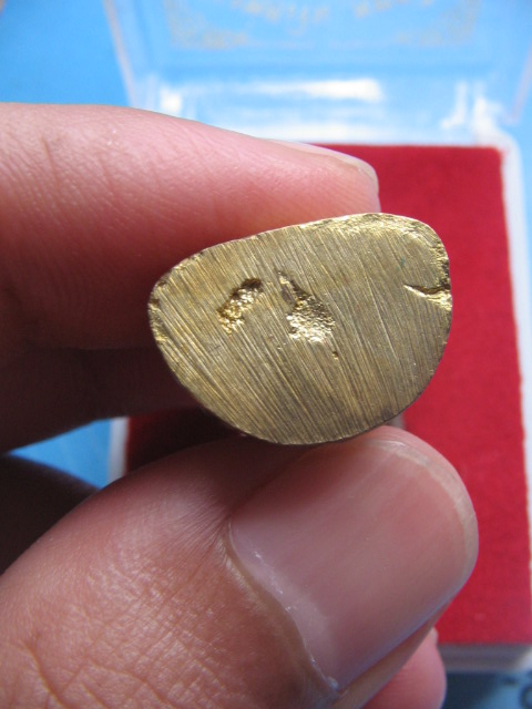 รูปหล่อ หลวงพ่อเงิน วัดท้ายน้ำ พิจิตร รุ่นเงินล้าน 555 ปี 55 กล่องเดิม เคาะเดียวครับ