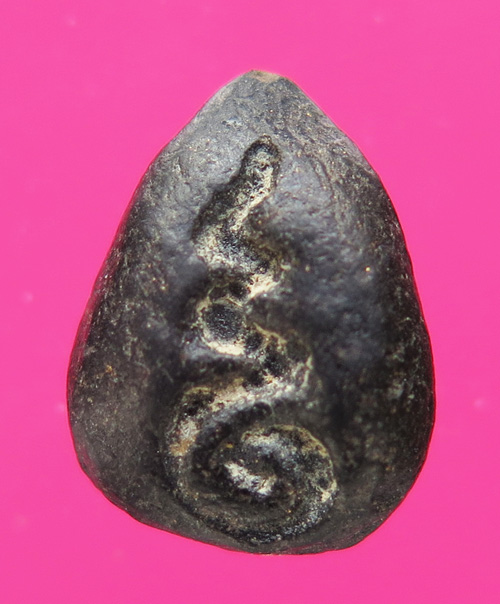 เม็ดน้อยหน่า หลังยันต์ กรุวัดศาลาปูน อยุธยา