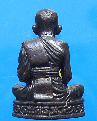 รูปหล่อหลวงปู่อ่อน วัดเนินมะเกลือ พิษณุโลก