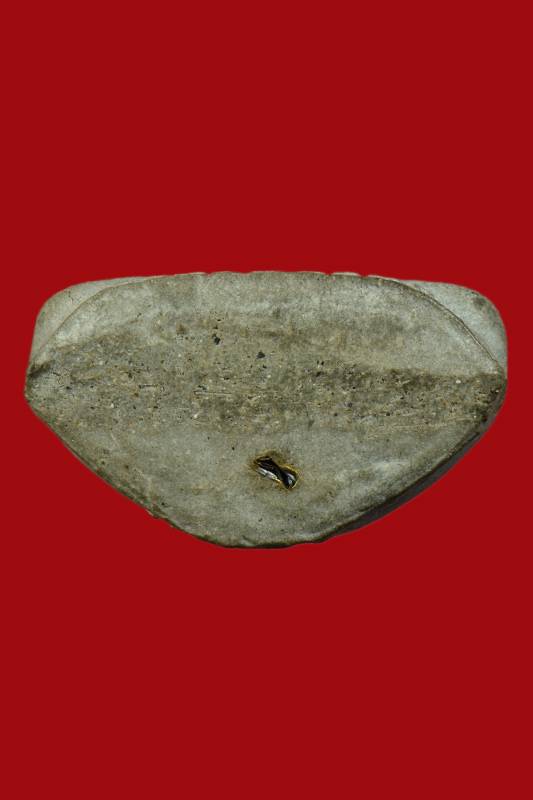 พระปิดตาหลวงปู่โต๊ะ วัดประดู่ฉิมพลี พิมพ์ตุ๊กตาใหญ่ เนื้อผงใบลาน ปี2521 กทม.(กล่องเดิมครับ)