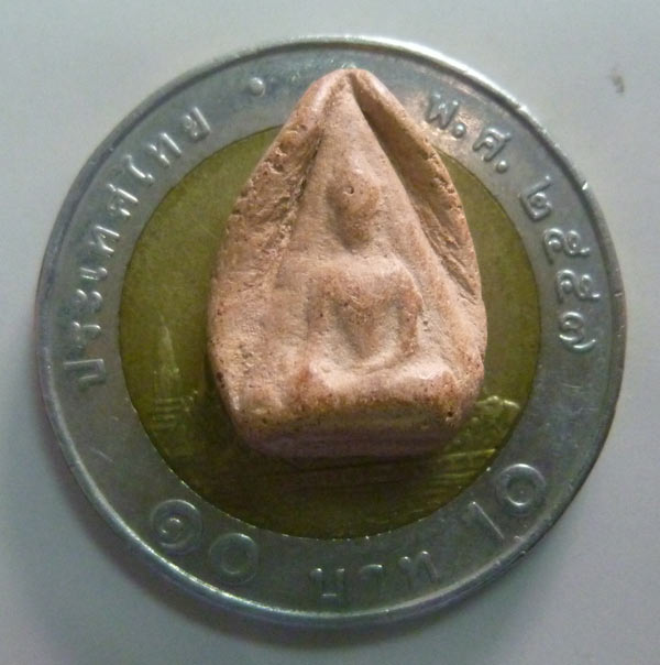 52...พระนางพญา กรุวังมะสระ เนื้อดิน สภาพสวย