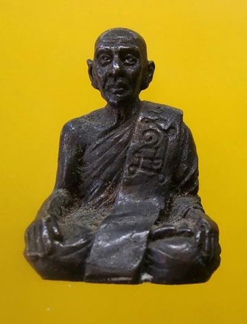 รูปหล่อหลวงพ่อสุพจน์   วัดศรีทรงธรรม   อุดผงบางขุนพรม สวยๆ