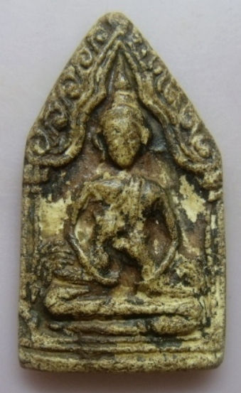 **วัดใจ**พระขุนแผนอุ้มไก่ เนื้อผงลง เก่าๆ ไม่ทราบที่**เมตตา มหาเสน่ห์ สวยๆ เชิญชมครับ