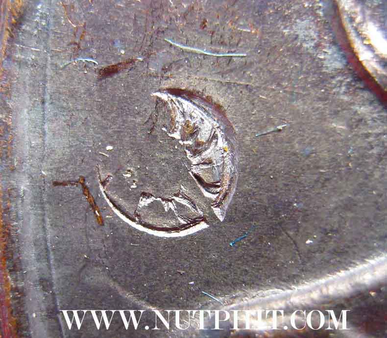 เหรียญกองพันลำปาง หลวงพ่อเกษม เขมโก สำนักสุสานไตรลักษณ์ จังหวัดลำปางแท้ ๆ จ้า*197