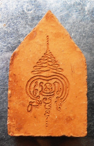 ขุนแผนเนื้อดิน หลวงพ่อตัด วัดชายนาสวยๆครับ