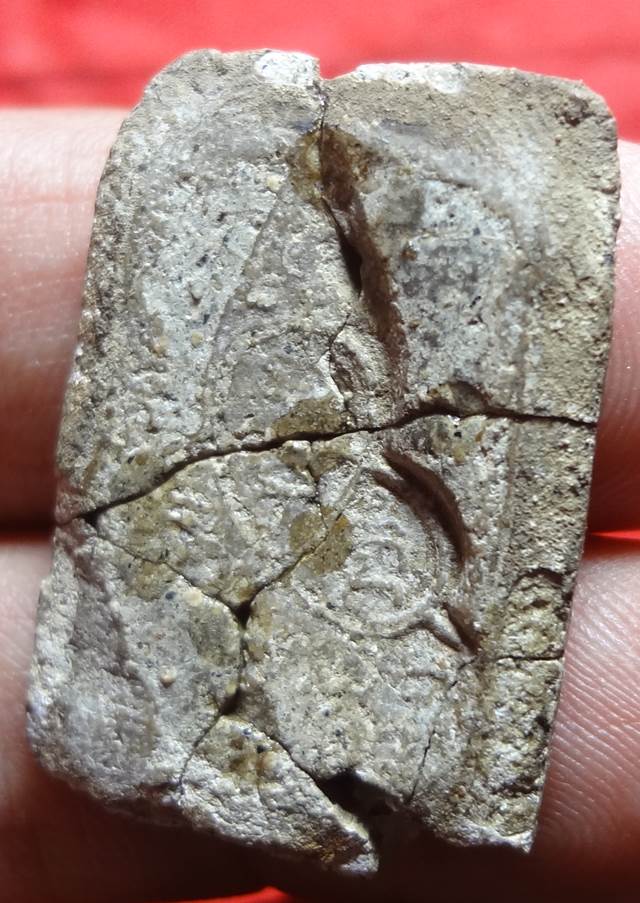  พระกรุท้ายตลาดครับ