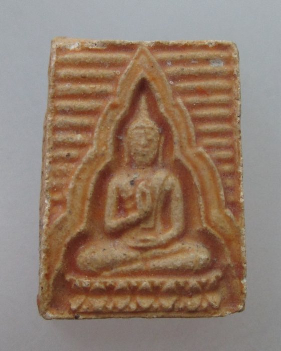พระผงวัดเกาะลอย จ ระยอง ปี ๑๔  ( หลวงปู่ทิม วัดละหารไร่ ร่วมปลุกเสกฯ )