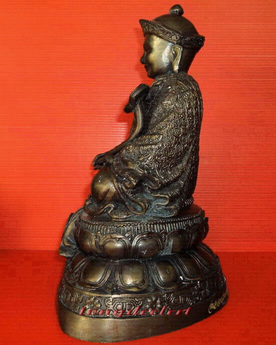 รูปหล่อบูชาไต้ฮงกง มูลนิธิท่งเซียเซียงตึ๊ง หาดใหญ่ สวยมากค่ะ